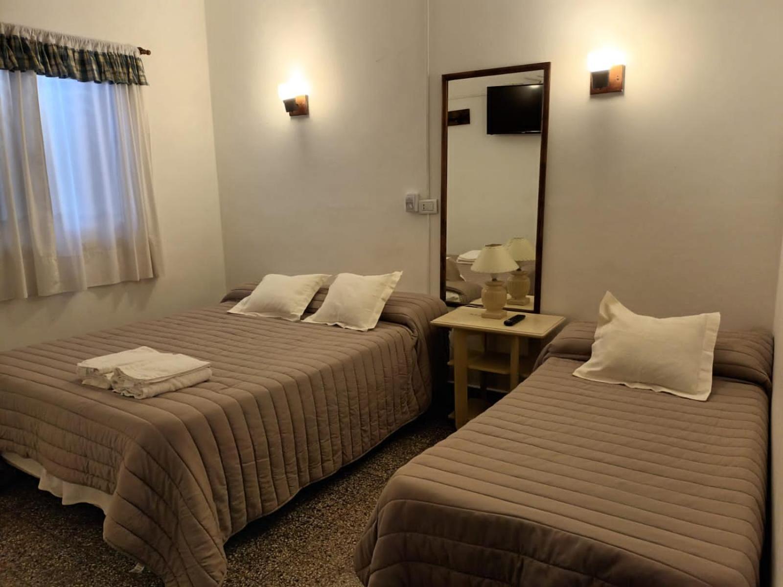 Hosteria Sajonia Villa Gesell Exterior photo